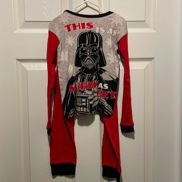 Star Wars pjs - Picture 1 of 3